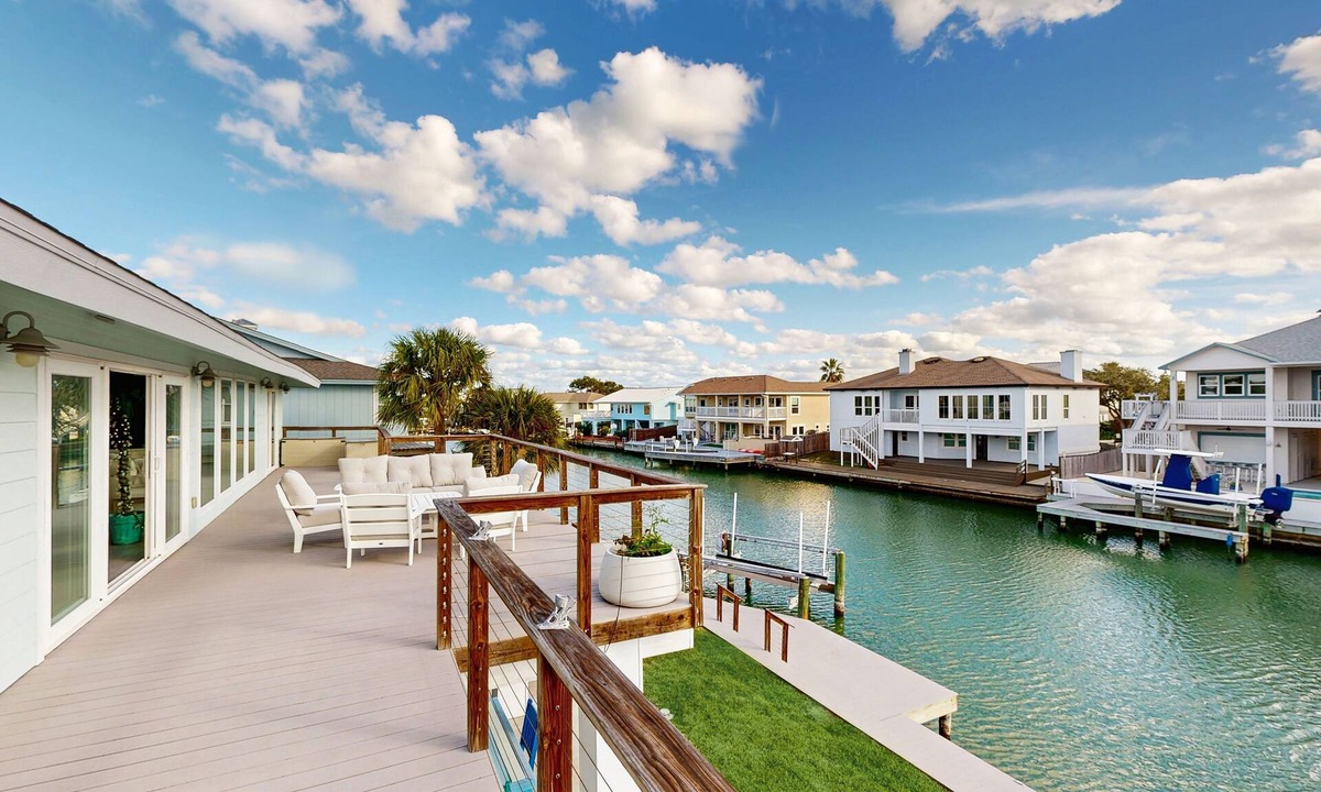 Key Allegro House | Two-Story Family-Friendly home on the water with patio and firepit