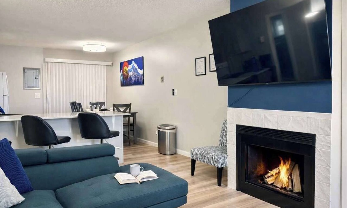 Cimarron Hills Apartment | UnitC/CoffeeBar/NearBase/NearAirport/PerfectForMilitaryFamilies