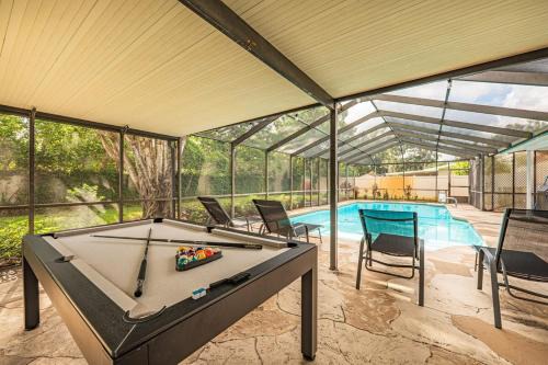 Lake Magdalene House | Upscale Pool Retreat- Sleeps 12 -King Beds- Renovated
