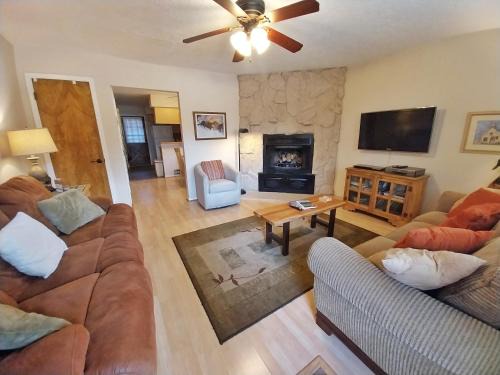 Red River House | Valley Condo 126