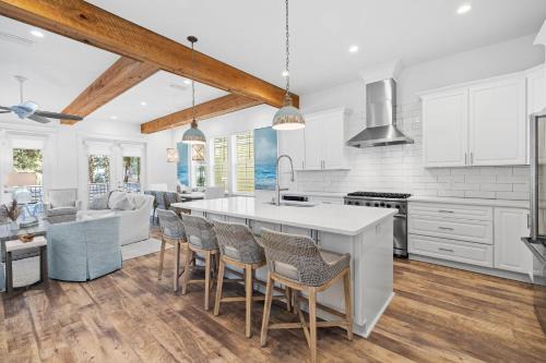 Seacrest Beach House | Villa Bianca home