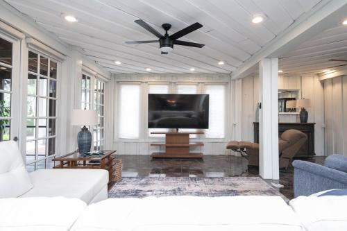 Riverview Villa | Waterfront 6BR Oasis, Pool, Gym, Huge Dock