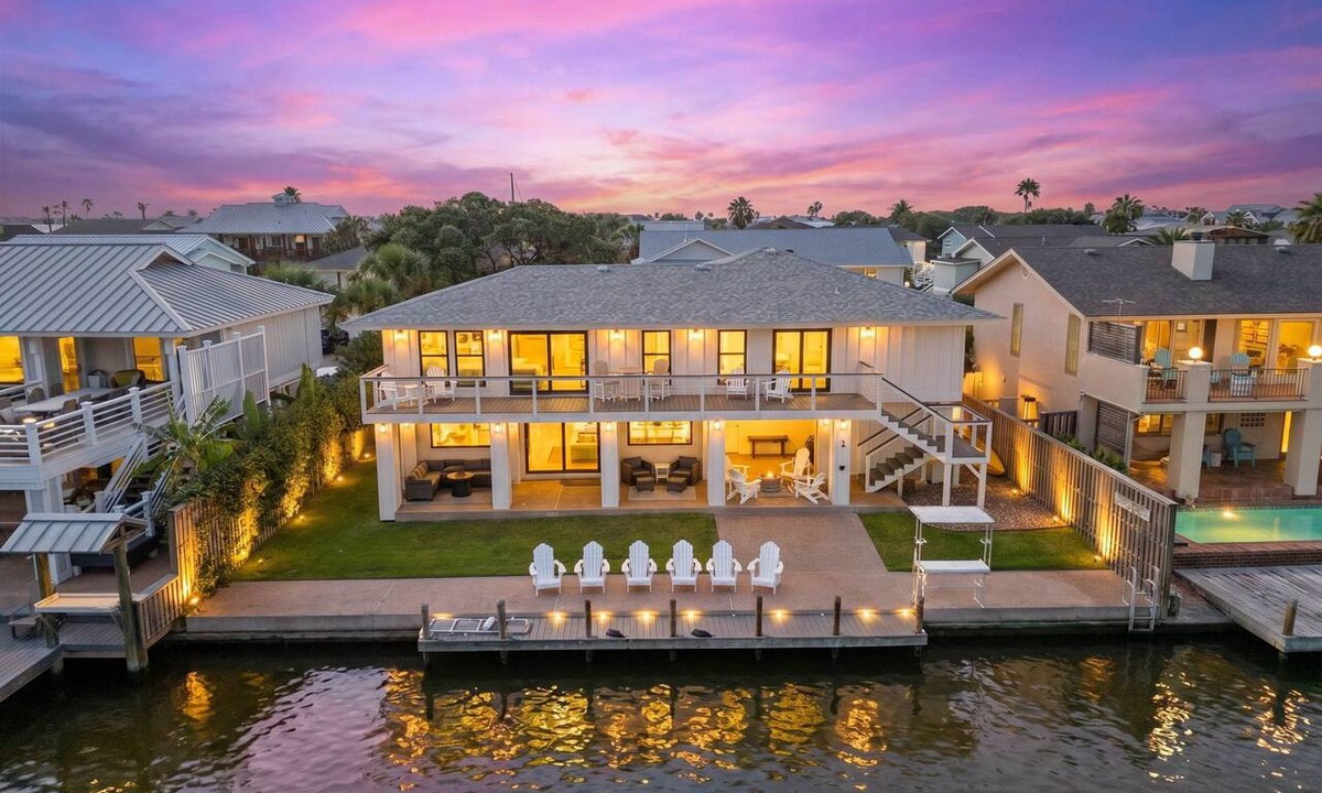 Key Allegro House | Waterfront Canal Home w/Private Dock |Sleeps 11