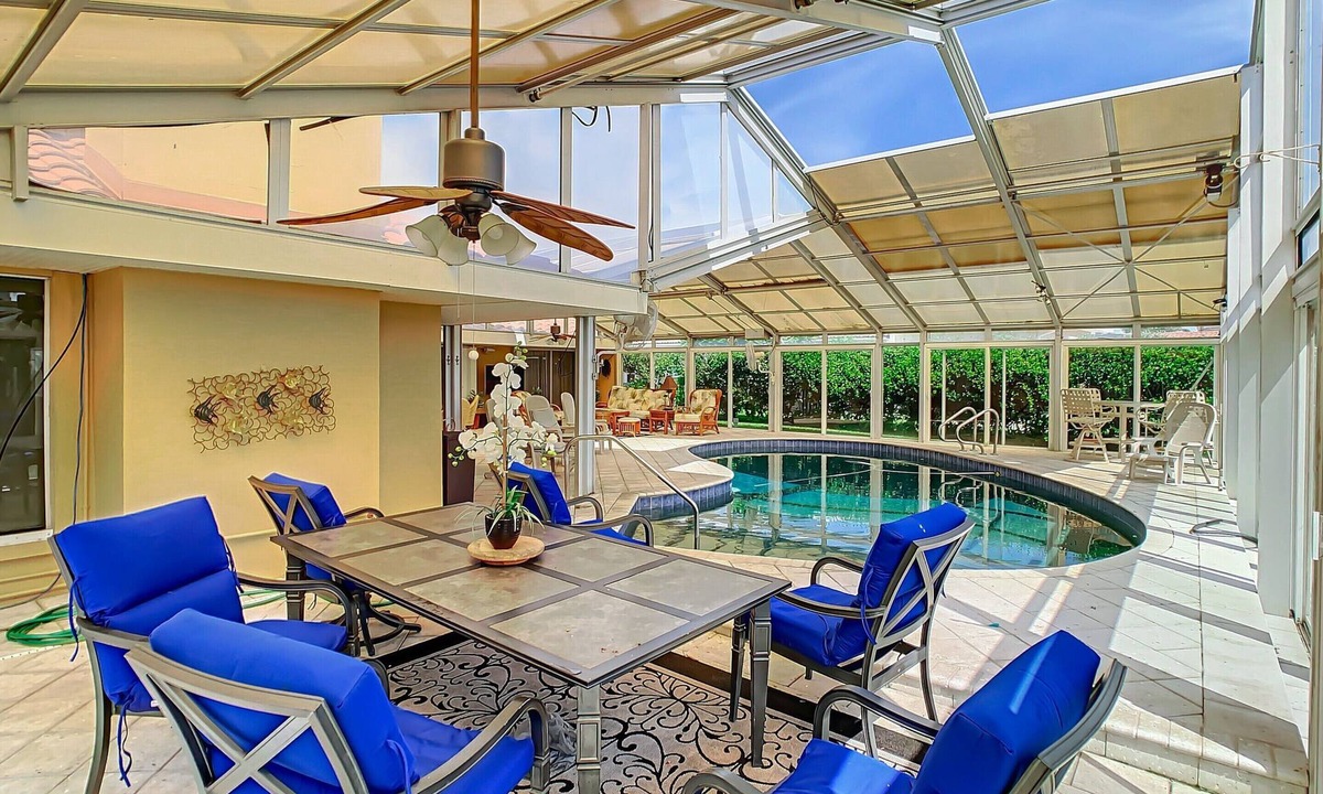 Island Estate House | Waterfront