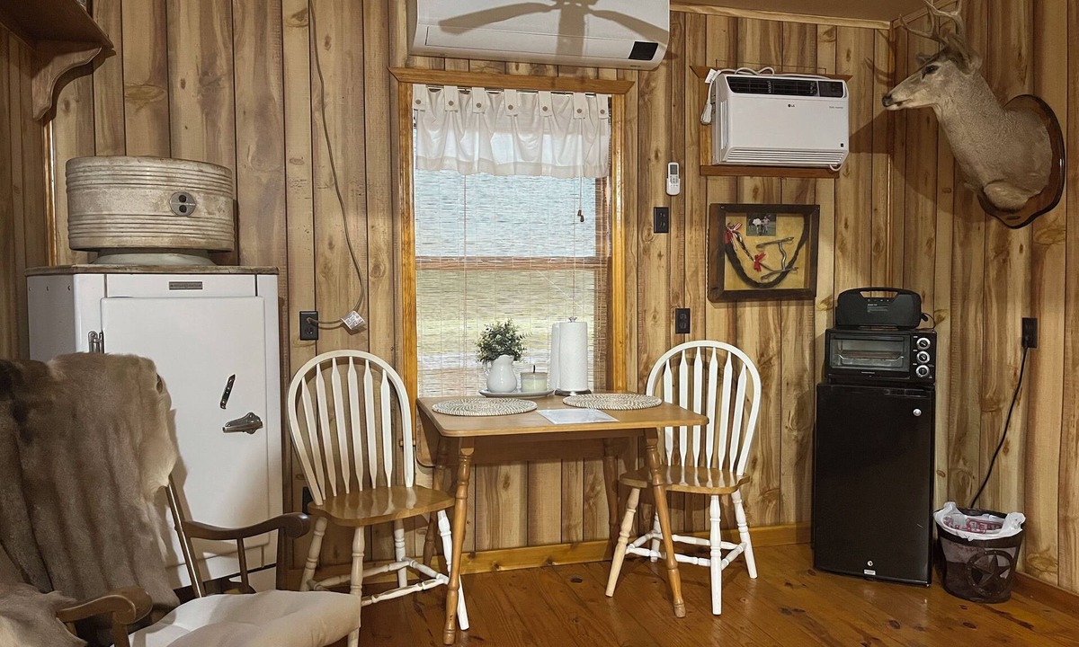 Bryan Cabin | WHITLOCK CABIN