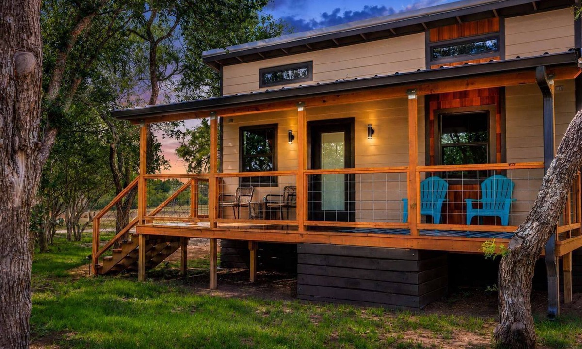Fredericksburg House | Winecup Cottage