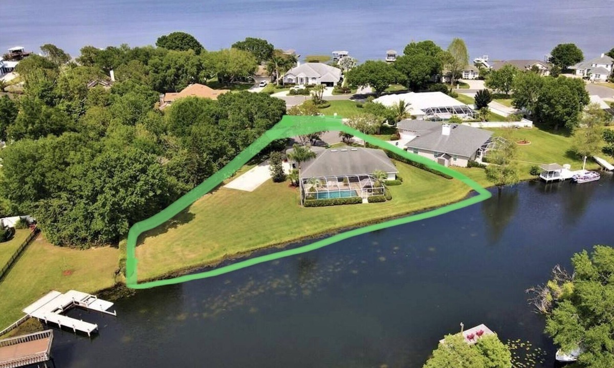 Auburndale House | Wonderful private Lake house by the canal of lake Arietta