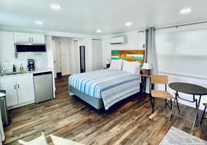 1757C Secluded Studio- Close to Beach & Las Olas
