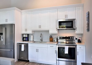 2 Bedroom 1 Bath Condo at Bayfront Suites & Marina - CLEANING FEE INCLUDED