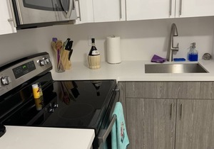2BD Apt mins from Miami Design, Midtown, Wynwood, & Beaches!