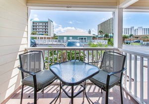 74 m² Condo ∙ 2 bedrooms ∙ 6 guests
