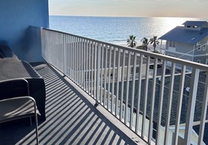 Best Gulf Beachfront Sand Dollar 512, 3/2, Sleeps 8, Gulf & Intracoastal views!