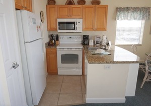 🌅 Boca Ciega Resort – Unit 420: Paradise on the Bay