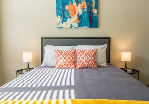 FRONTDESK | Atlantic Station Updated Apartment