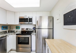 Marco Island beachfront walk-out unit!