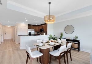 Outstanding condo with sensational views on golf r