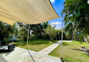 Peaceful 2 bed 2 Bath Home Close to Wilton Manors
