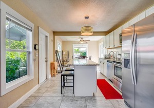 Peaceful 2/1 King home near downtown West Palm Bch & Lake Worth Beach.