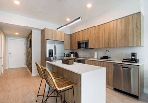 Pool + Bay Views! Lush 1 Bdrm Condo