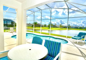 Ref 42. Stunning pool Home with Lake View. Near Disney