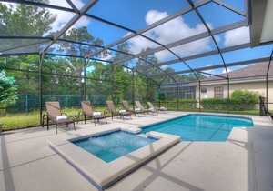 South Facing Pool/Spa, 8 Mins To Disney, 5 Beds Luxury/Spacious, Not overlooked