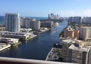 Stunning Studio Suite with Breathless View Miami 1909 B