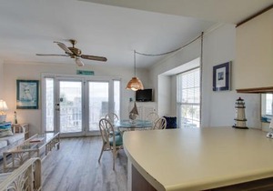 Summer Breeze 312 condo
