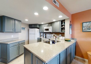 Third-Floor Condo at Oceanfront Resort with Balconies, WiFi & Shared Pools/Gym in Atlantic Beach