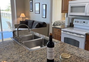 Waterfront 2/2 condo