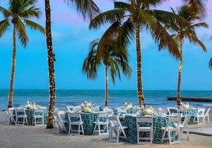 Your Exciting Florida Vacay Starts Here! 2 Island View Units, Onsite Restaurant
