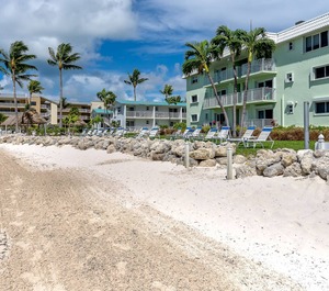 Beachside Colony Beach 