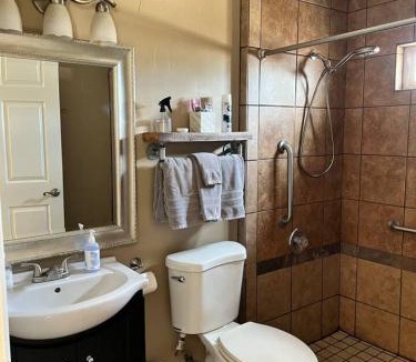 Mesilla Park House | 1 bedroom near NMSU. Washer and Dryer in unit, pets welcome.
