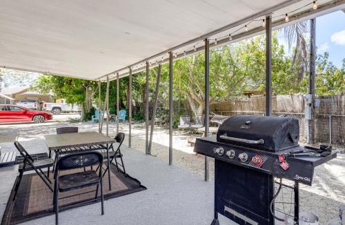 Largo Gardens House | 1 Mi to Pennekamp State Park! Family Home w/Patio