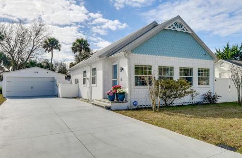 Edgewater House | < 1 Mi to Ramp! Boater's Retreat in Edgewater