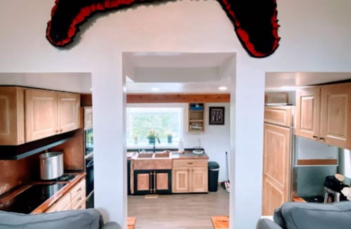 Cotopaxi House | 10+ Acres Private 3story Royal Gorge retreat