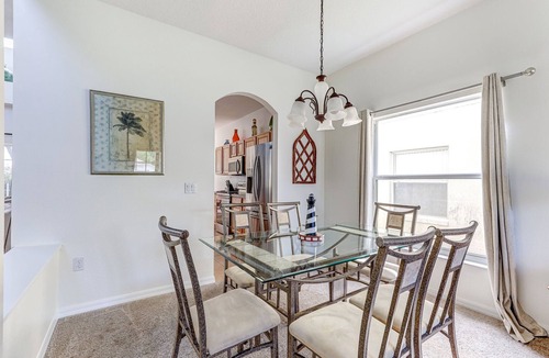 Eagle Pointe South House | 10 mins to parks in Orlando,Kissimmee, with gated community and pool