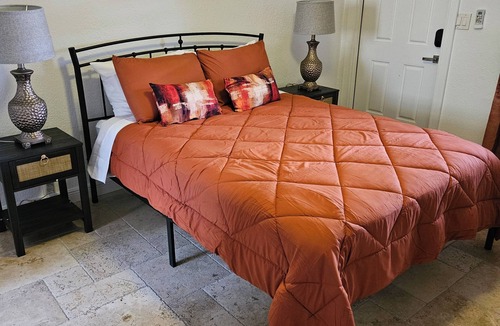 Singer Island Hotel | 106 Deluxe Studio Suite in waterfront hotel in Singer Island, FL