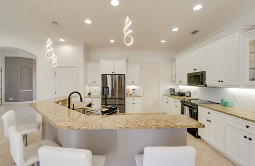 Pine Valley House | 11 Mi to Beach: Family-Friendly Rotonda West Home!