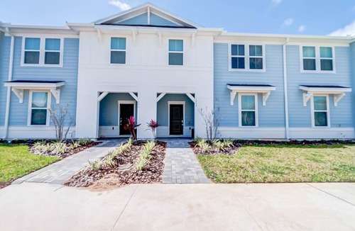 Four Corners Apartment | 1149 Spacious Family 5-bedroom Townhome