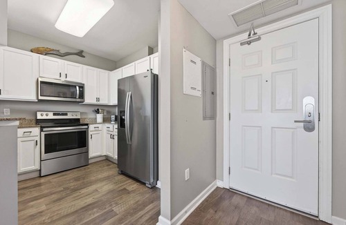 Indian Bayou Condo | 11th Floor Condo with Resort Amenities