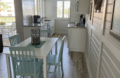 Jupiter Condo | 125.00 NIGHT! CONSTRUCTION SALE! NOW THRU SEPT! BEAUTIFUL JUPITER BAY 1BED 2BATH