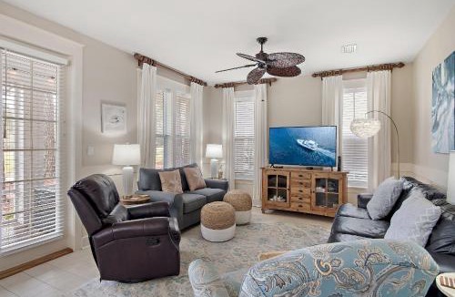 Laurel Grove House | 1313 Laurel Grove