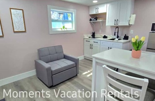 Tampa Apartment | #14 Stadium by Joyful Moments