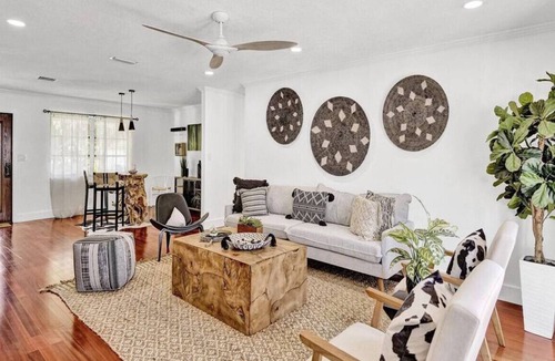 Pompano Isles House | 1801 · Walk to the Beach! Lovely 3/2 with Outdoor Spa