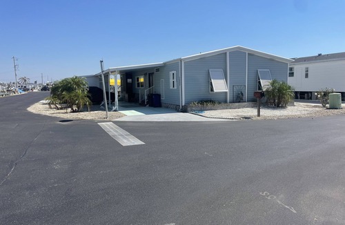 Saint James City House | 2/2 Cherry Estates Dock access, soaking pool, and quick fishing destinations.