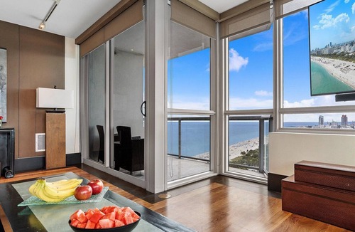 City Center Apartment | 2/2 Direct Ocean at the Setai