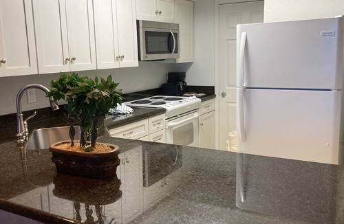 South Padre Island Resort | 2 Bedroom 2 Bathroom Condo #704 - Beachfront Property – Perfect for Families