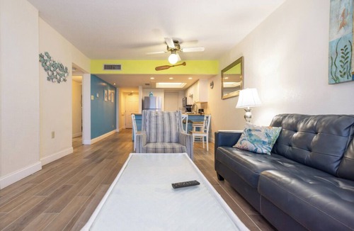 South Padre Island Resort | 2 Bedroom 2 Bathroom Condo #807 - Beachfront Property – Perfect for Families