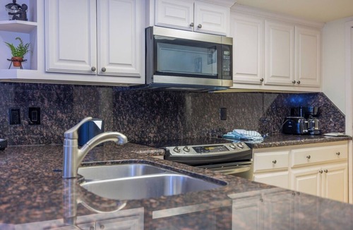 South Padre Island Resort | 2 Bedroom 2 Bathroom Condo #809 - Beachfront Property – Perfect for Families