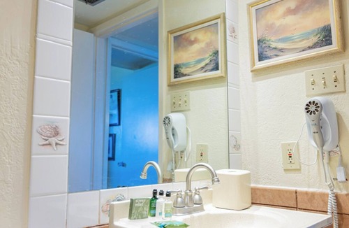 South Padre Island Resort | 2 Bedroom 2 Bathroom Condo #907 - Beachfront Property – Perfect for Families
